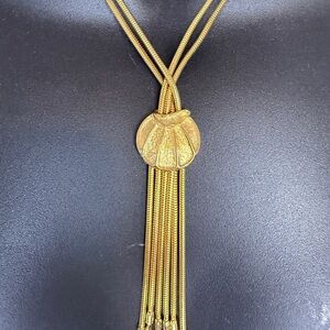 Vintage Gold-Tone Multi-Chain Tassel Necklace with Shell Pendant